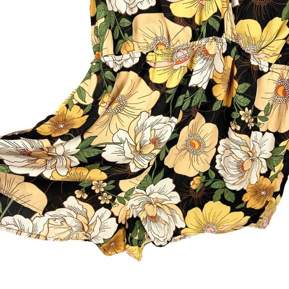 Forever21 Black Yellow Multi Long Sleeve Floral Short Romper Size 1X - Picture 9 of 12